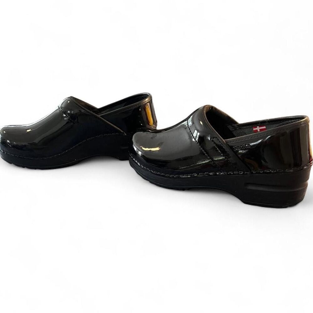 Sanita Danish Black Patent Leather Comfort Clogs Women Size 37 - Picture 6 of 7